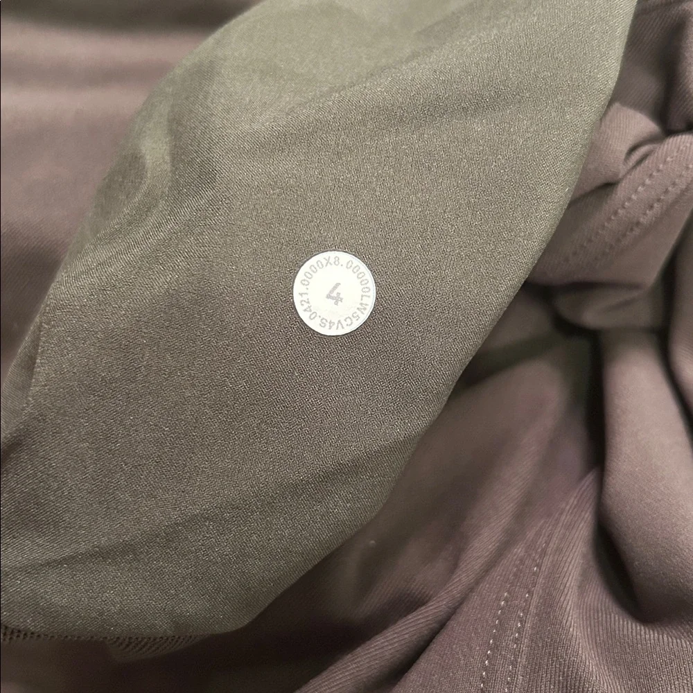 Lululemon Keep it Moving Jogger Drawstring‎ Olive Green Casual Pants Size 4